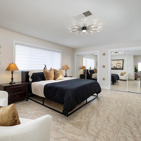 Single Story Minutes From Summerlin With Rv Parking & Dog Friendly 拉斯维加斯 外观 照片