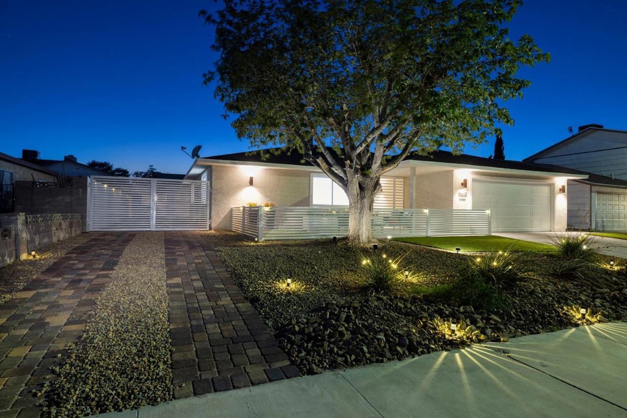Single Story Minutes From Summerlin With Rv Parking & Dog Friendly 拉斯维加斯 外观 照片