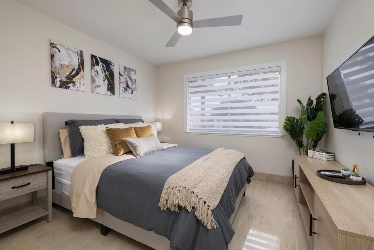 Single Story Minutes From Summerlin With Rv Parking & Dog Friendly 拉斯维加斯 外观 照片