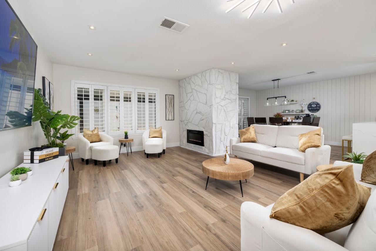 Single Story Minutes From Summerlin With Rv Parking & Dog Friendly 拉斯维加斯 外观 照片